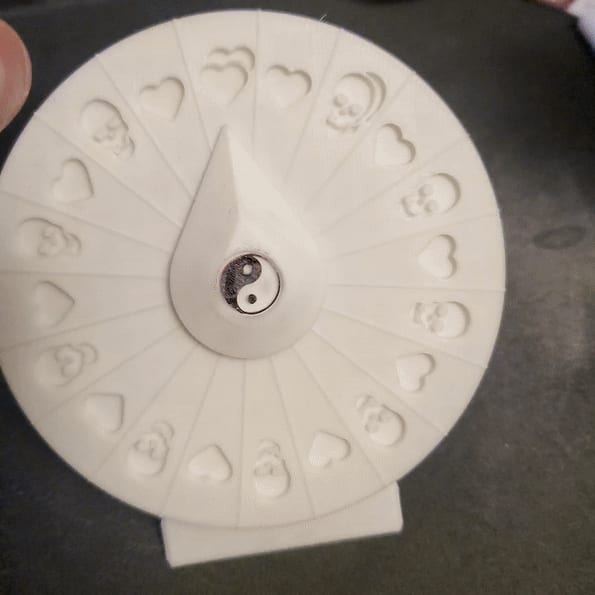 Wheel of fate: Death Saving Throw spinner!