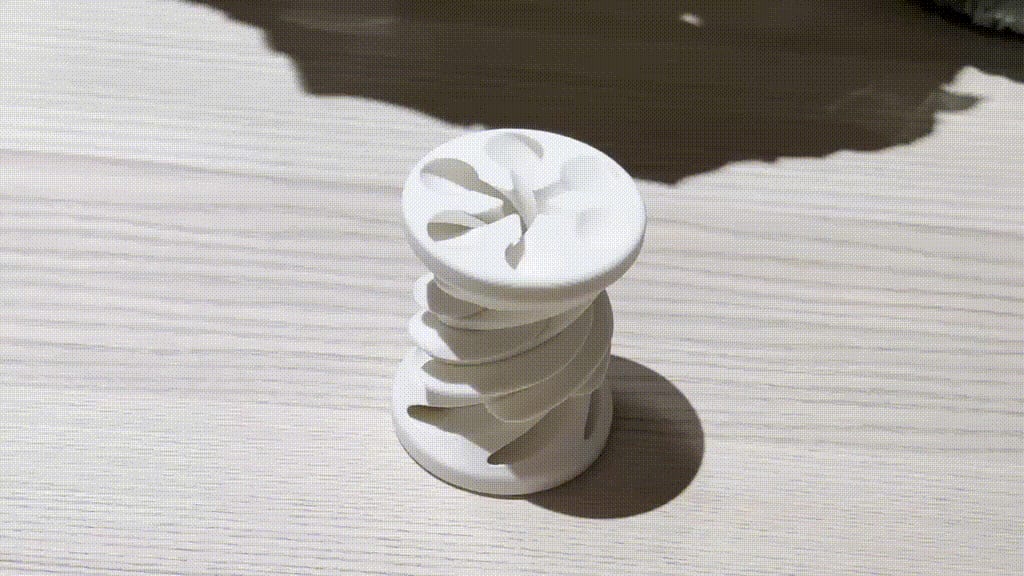 不可能螺旋 坚果陀螺