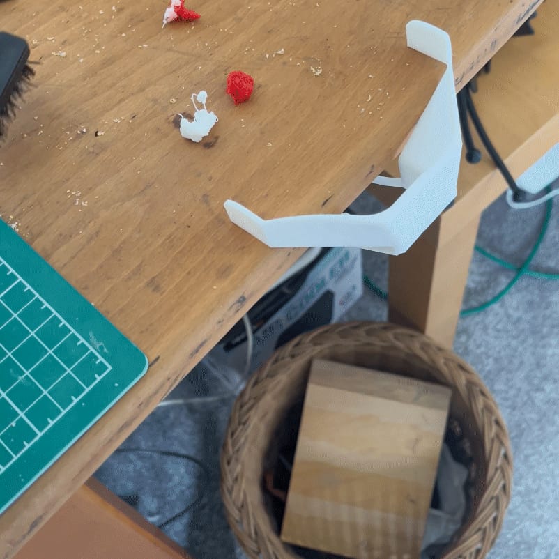 Desk cleaning funnel