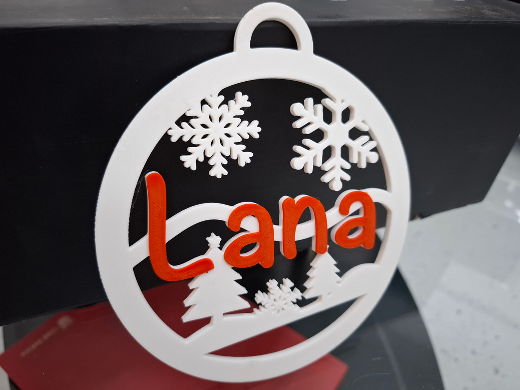Simple Christmas ornament (with changeable name)