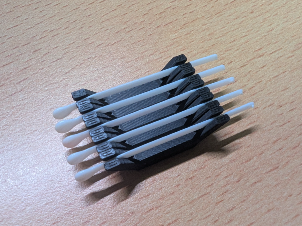 Z screw cleaning brush (using purge line)