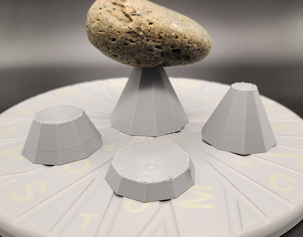 Stands for 3D Scanning Round Objects