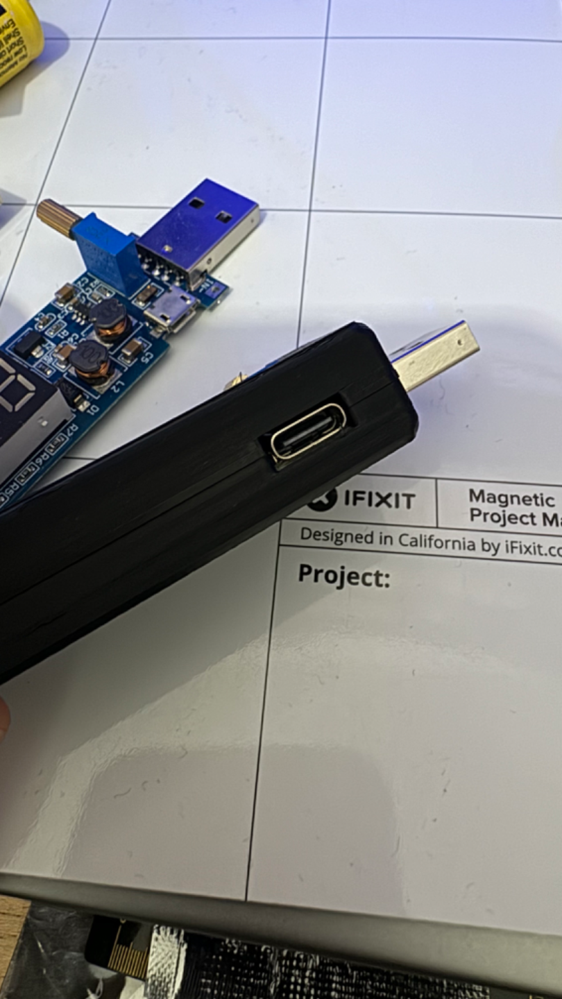 Case Arsmundi 5V USB Boost Buck Converter USB-C