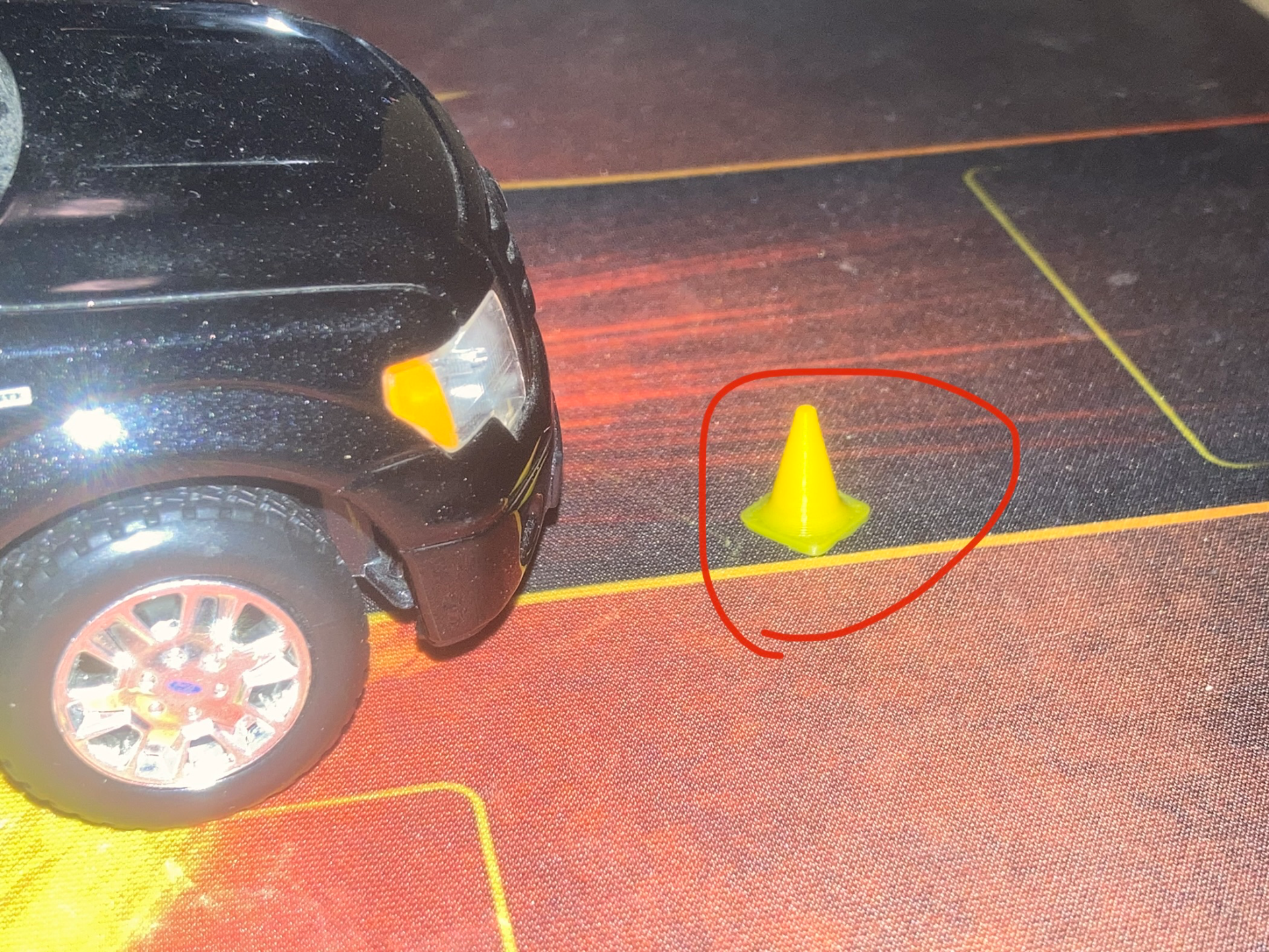 Small Traffic Cone (Easy 5 min Print)