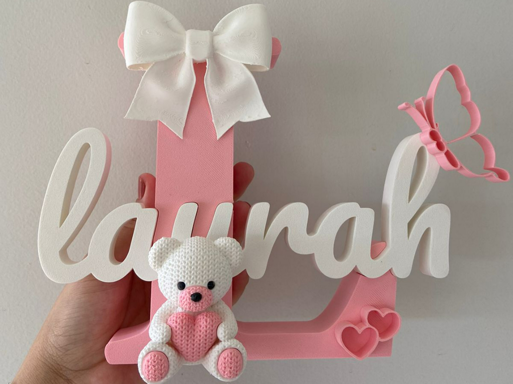 LAURAH COM URSINHO E BORBOLETA