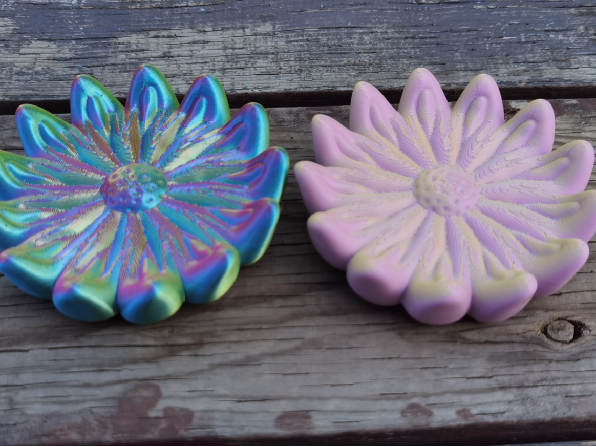 Stackable Flower Dish