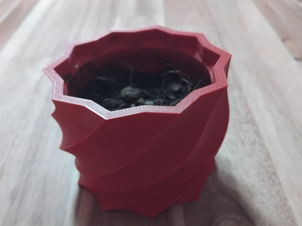 Spiral vase