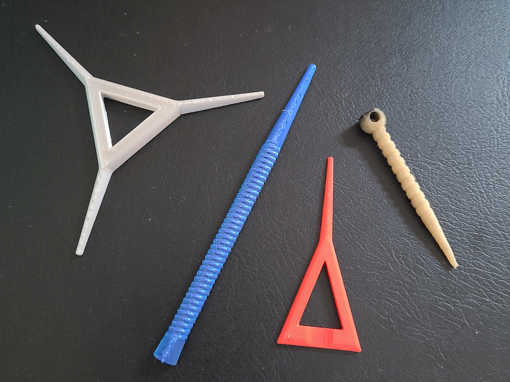 Assorted bowl pokers