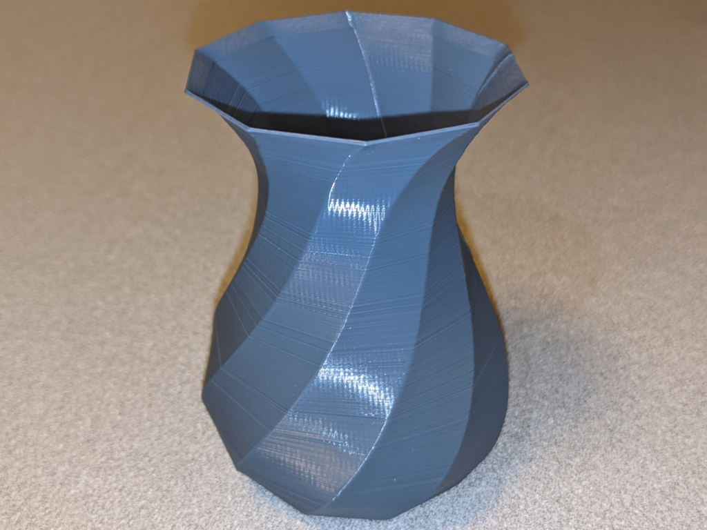 Simple Twisted Vase