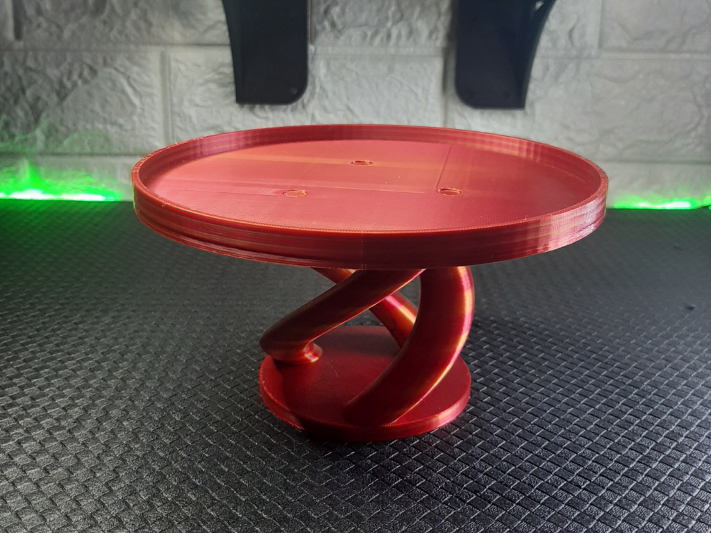 MODERN TRAY