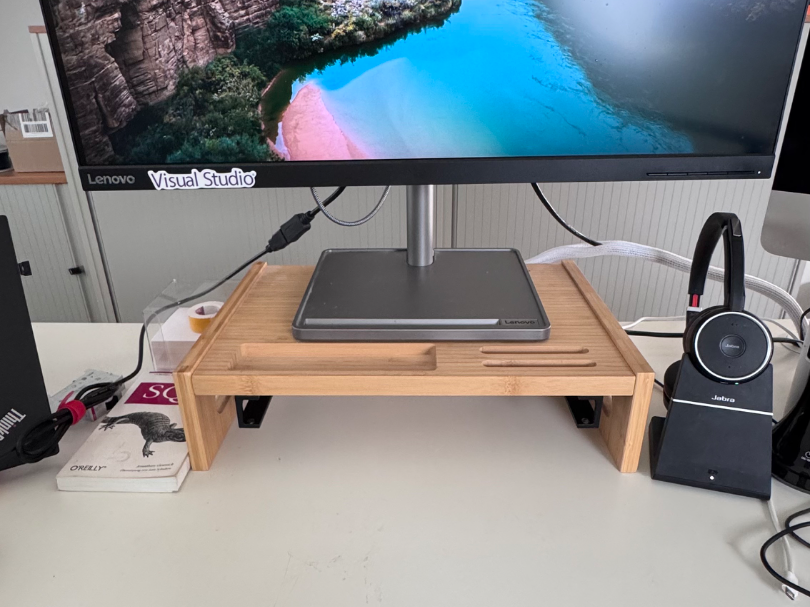 MacBook Air TableHolder