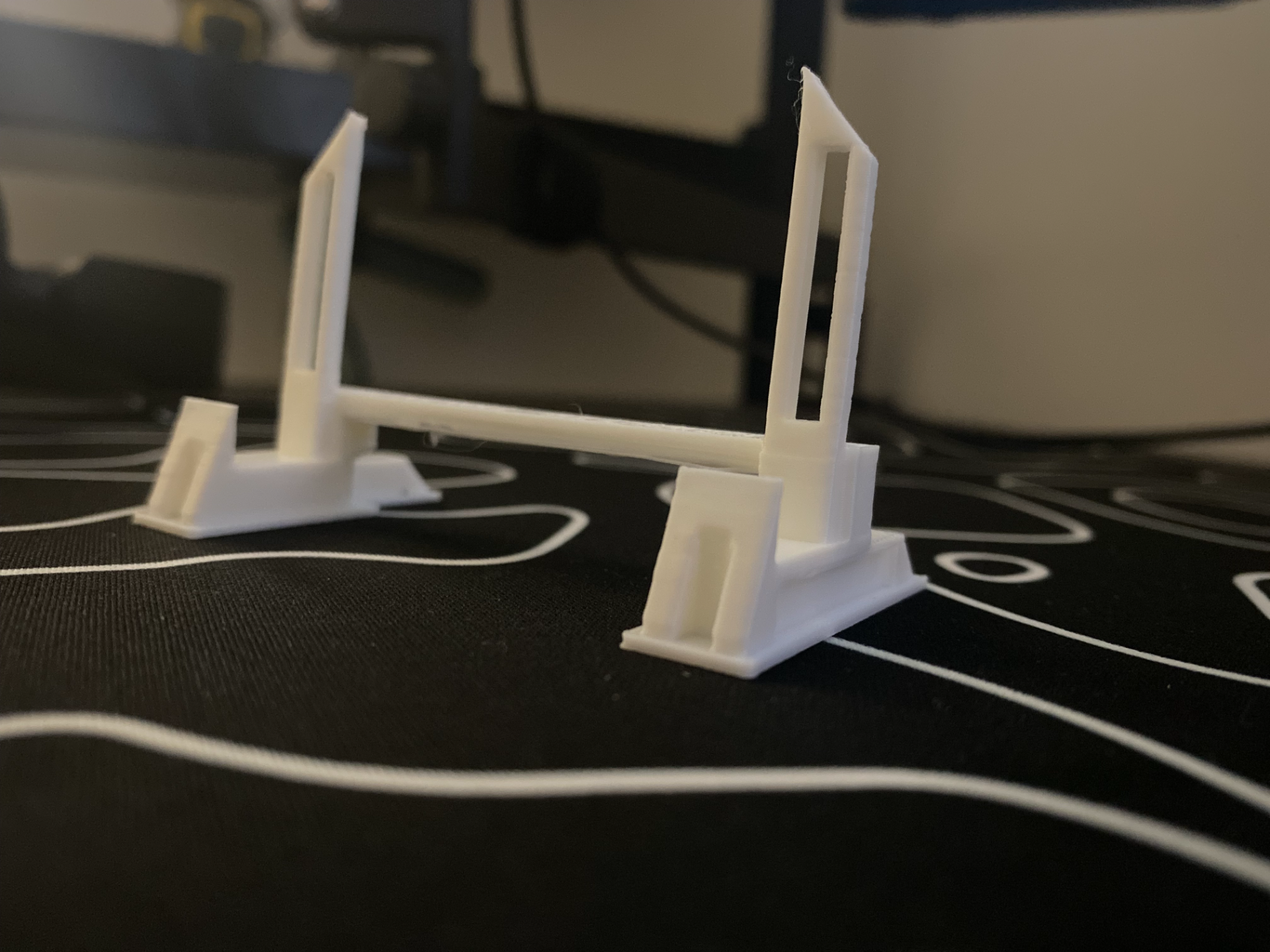 Minimal Filament V2 - Phone and Tablet Holder