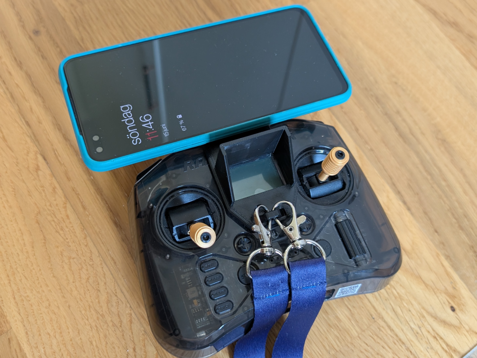 RadioMaster pocket phone holder for finger-strap