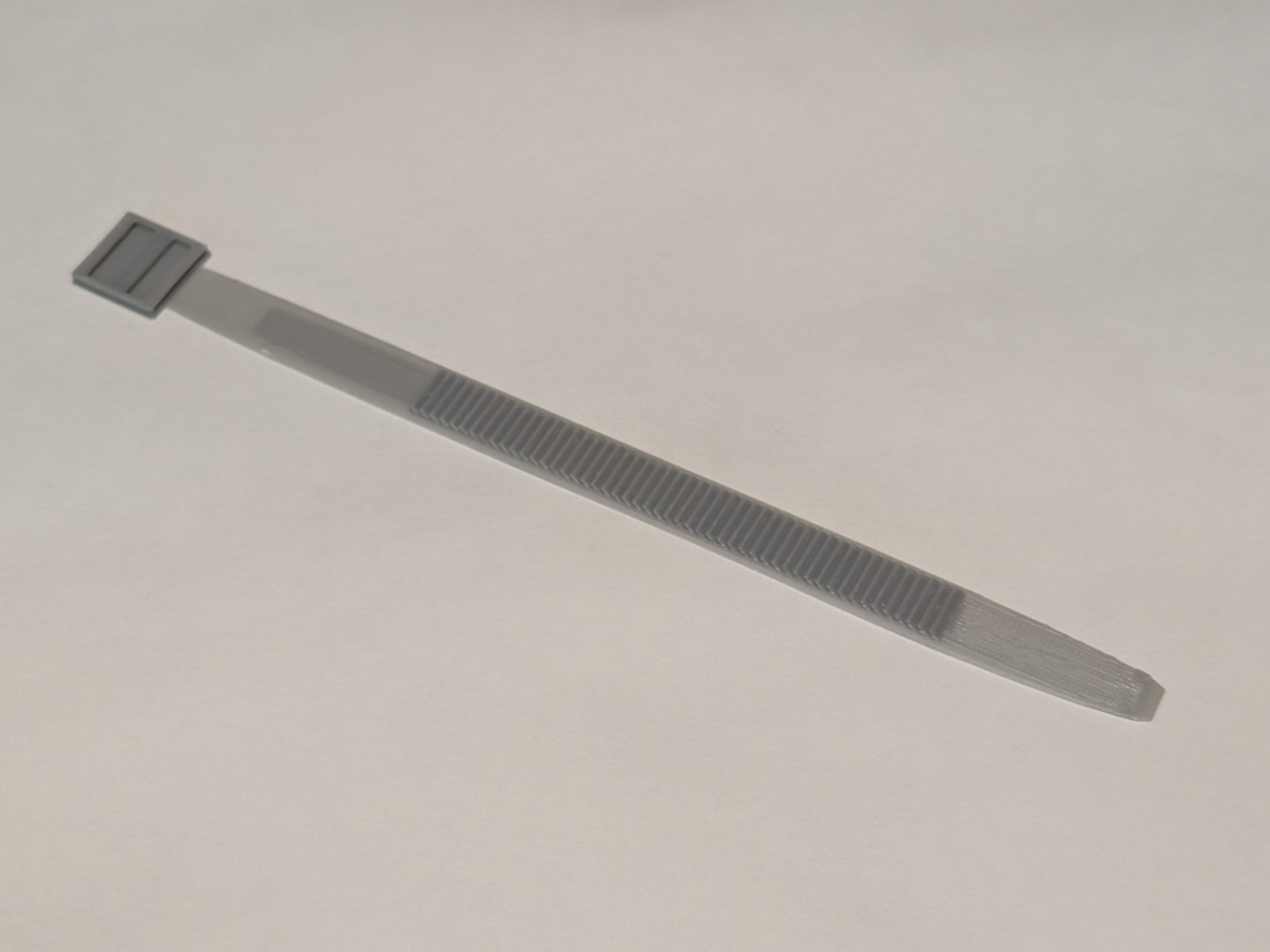 Single‑Use Locking Band