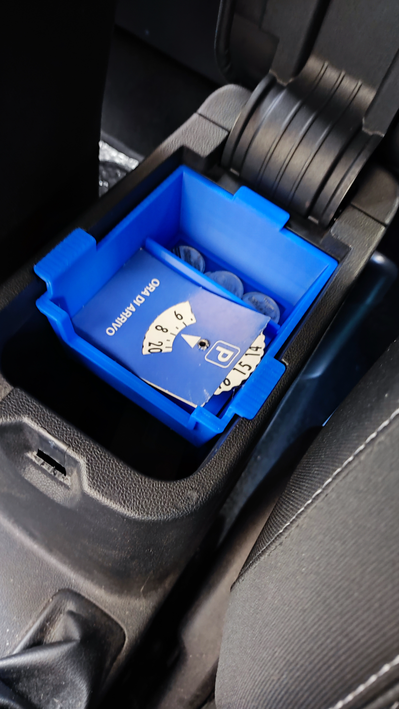 Ford Fiesta MK8 center console drawer