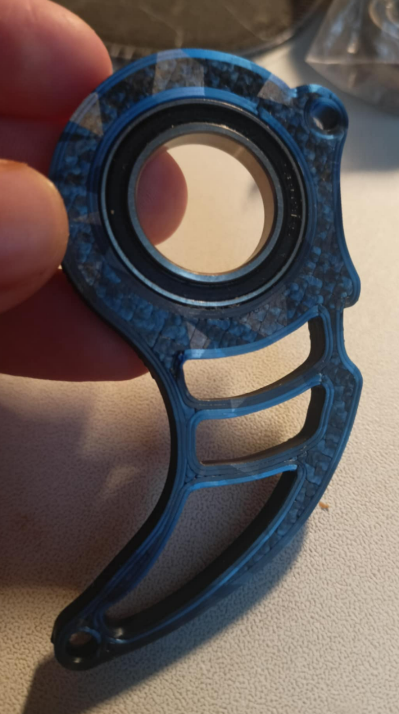 keyrambit with 3 holes
