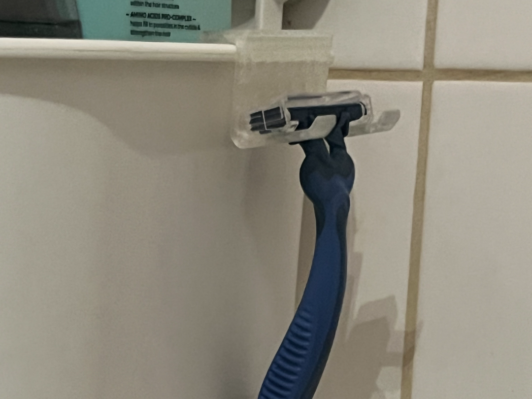 razor holder