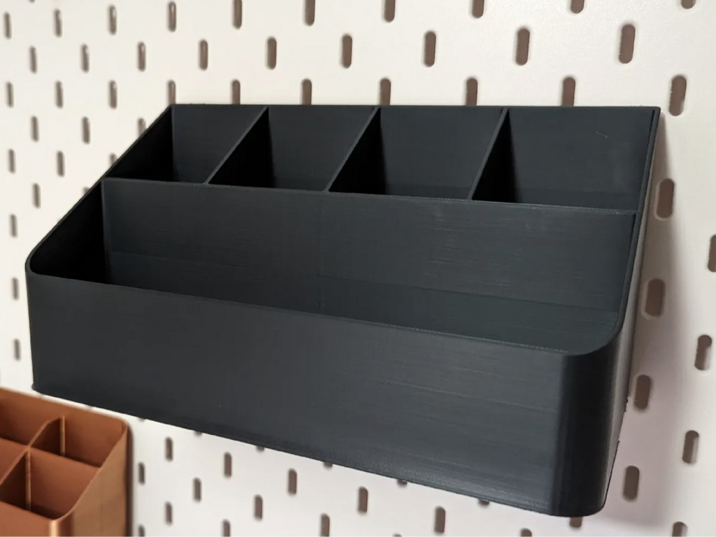 Skadis slanted 5 sectioned Container