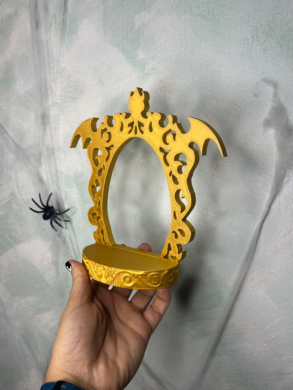 Gothic Wall Decoration Shelf