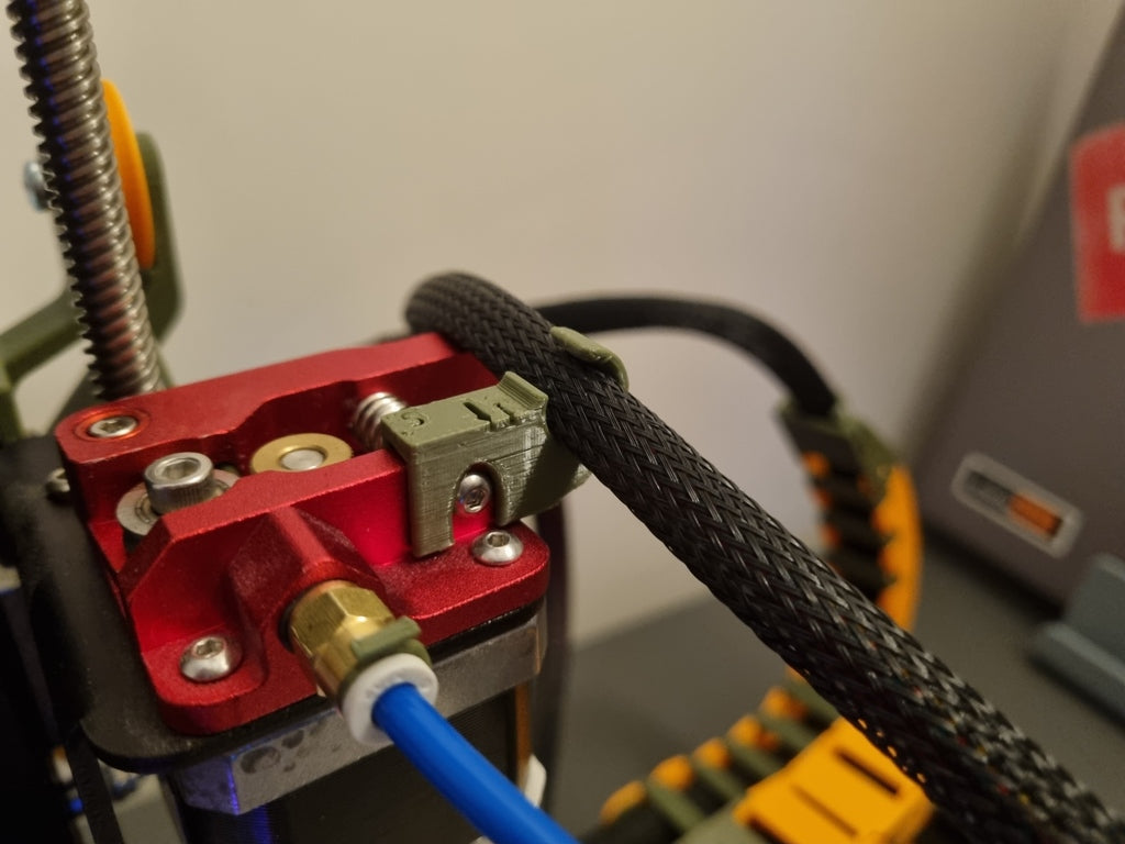 Ender 3 Extruder Tension Wedge with Cable Guide