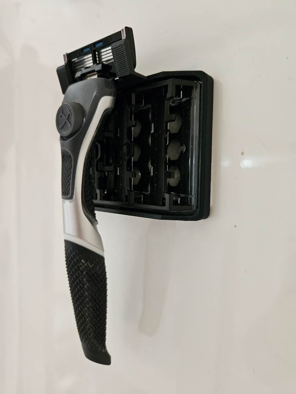 Dollar shave club (DSC) Razor and blade holder