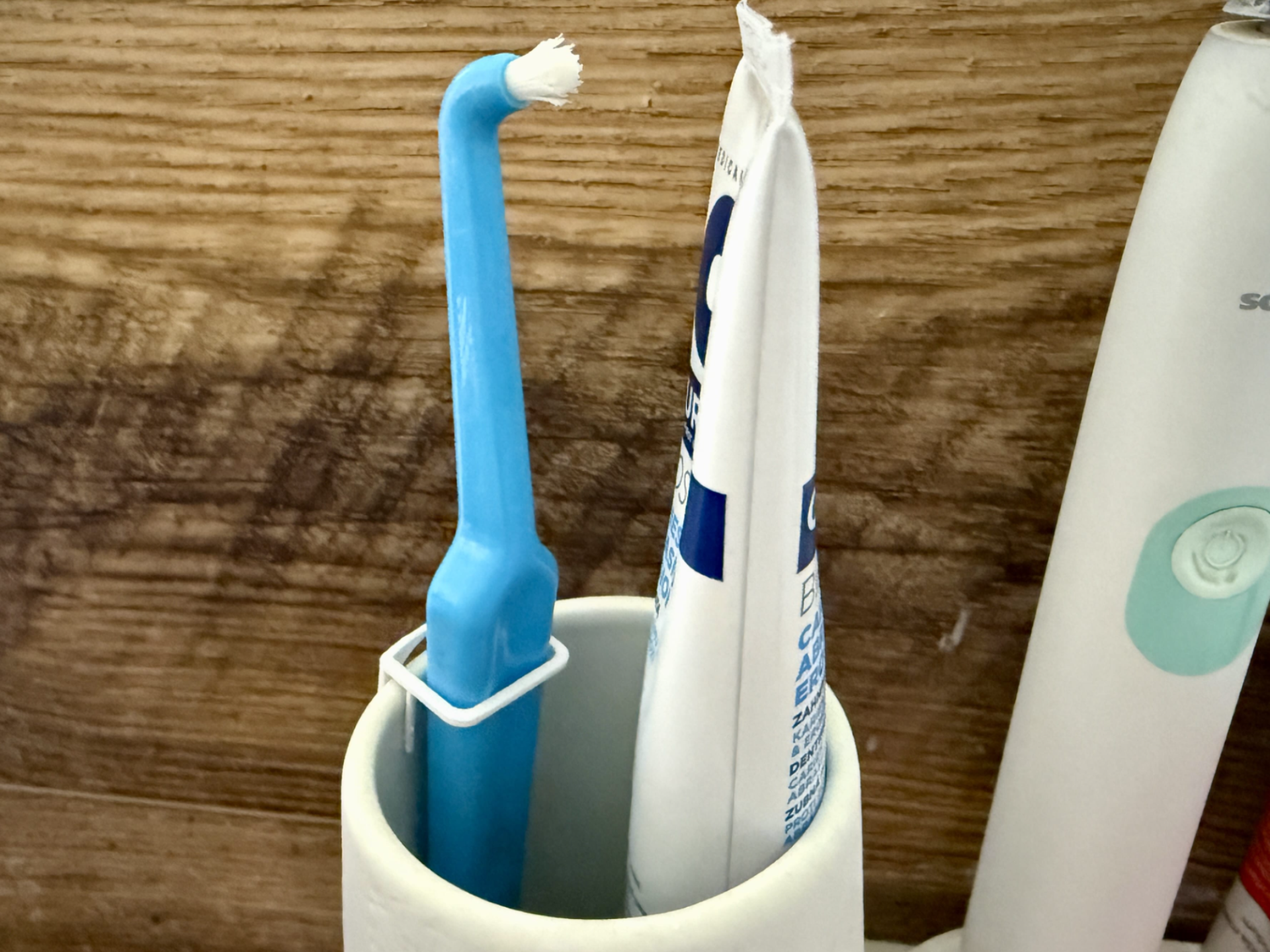 Toothbrush Holder (for Cup with 60 mm Diameter)