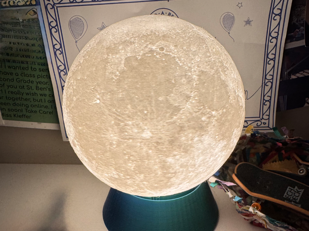 moon lamp