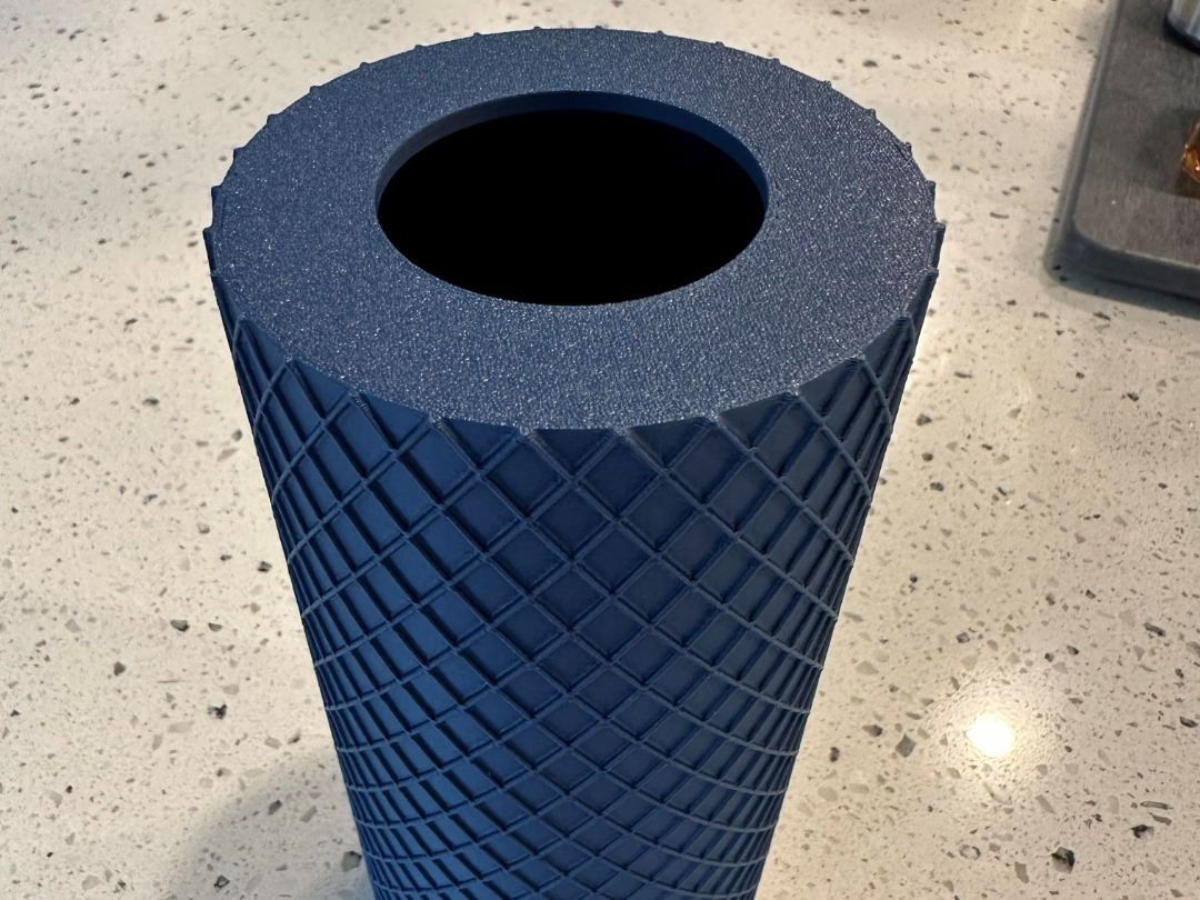 Tissue Tube Cover - Lattice Pattern