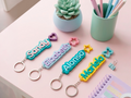 Llavero+Base Nombre Personalizable Doble Conexión