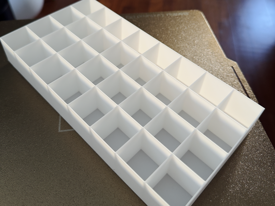 Semilac Nail Polish Box - Max Capacity (32 pcs)