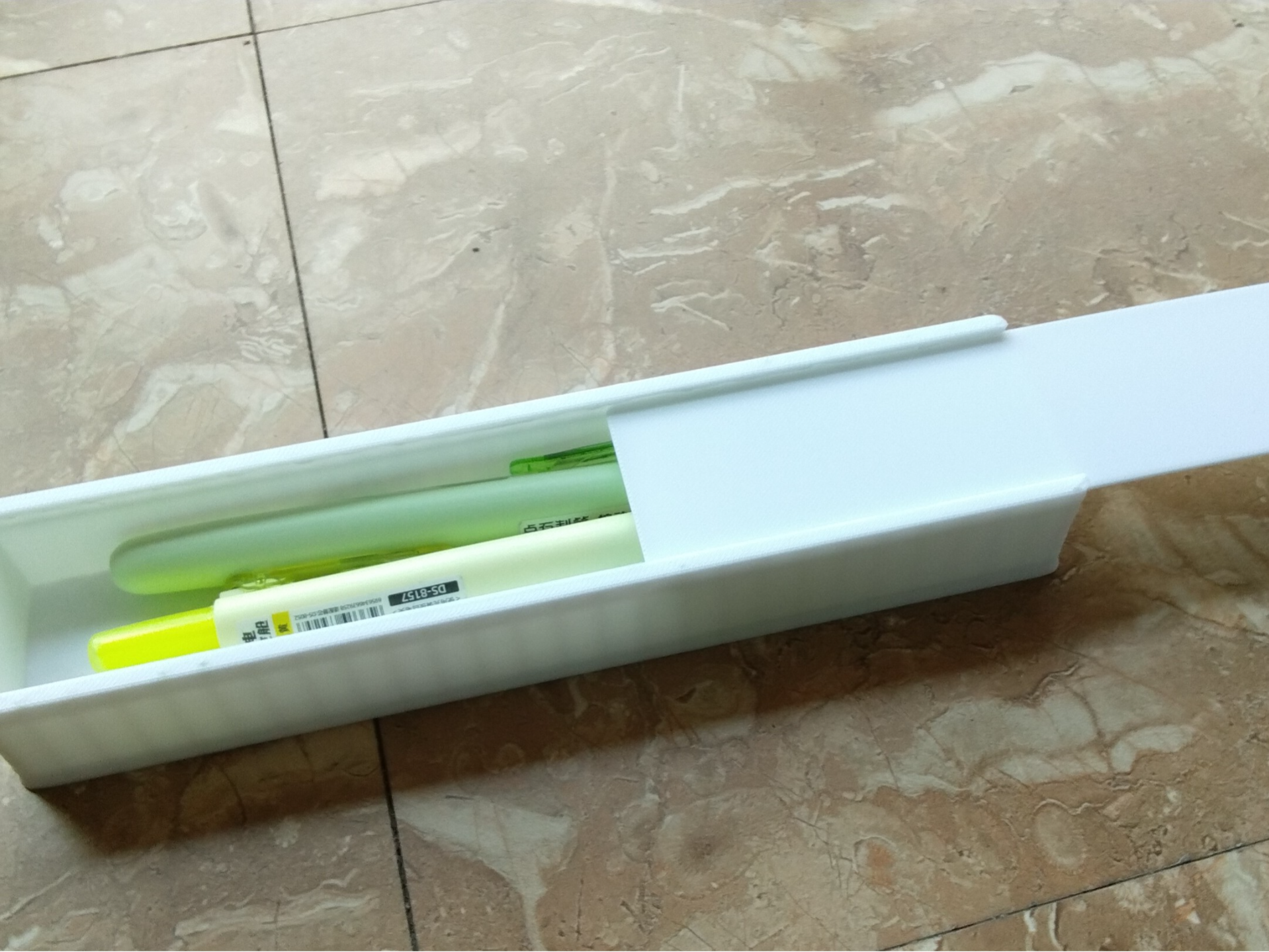 pen box