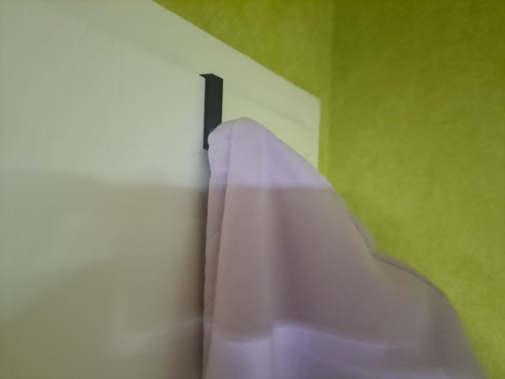 Doorhook/Clothes hanger