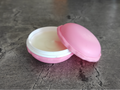 macarons, cream container