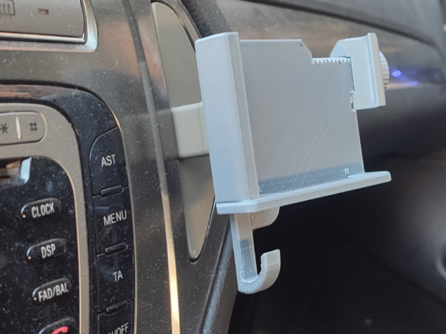 Supporto cellulare auto
