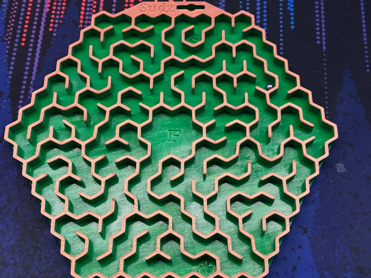 HoneyComb Marble Maze for 6mm Ball Bearing