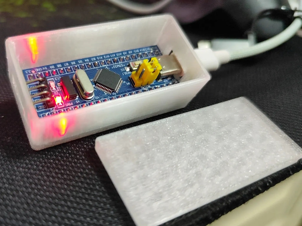 外壳 STM32f103c8t6