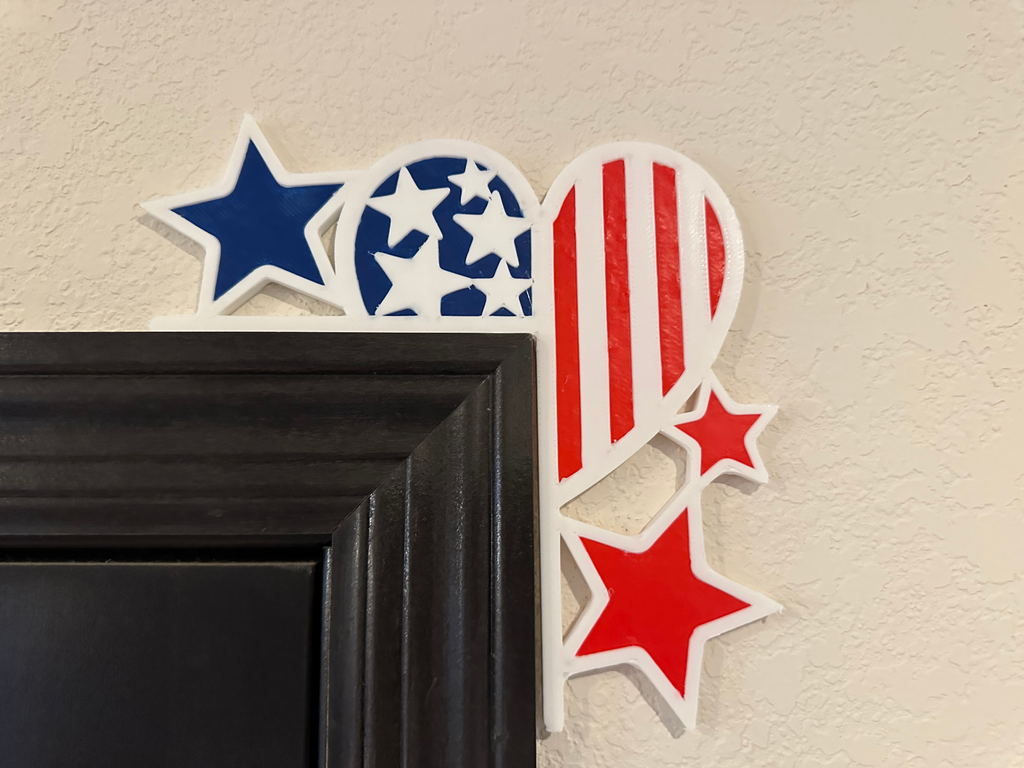 4th of July Heart Door Corner