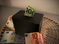 Simple Piggy Bank