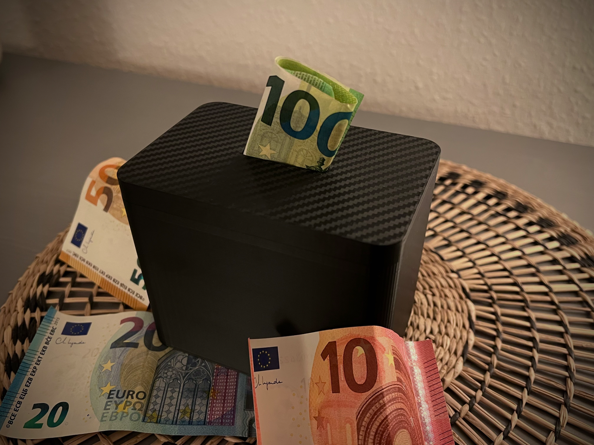 Simple Piggy Bank