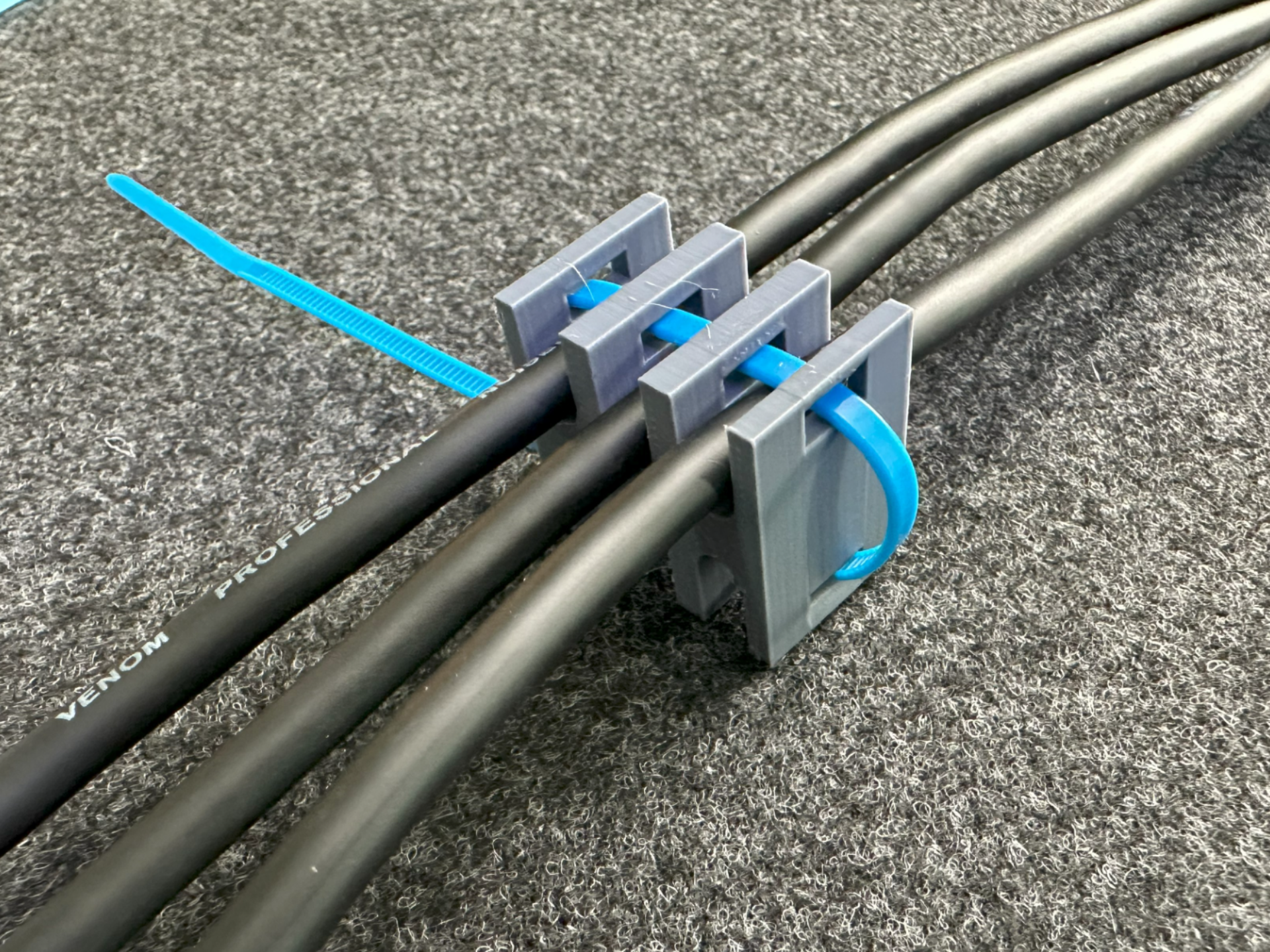 Cablecomb locked by ziptie