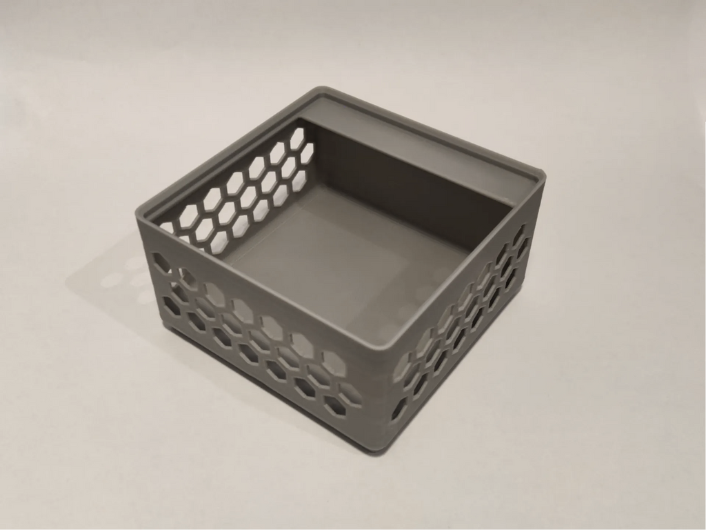 Gridfinity Bin 2x2 - Hex Wall