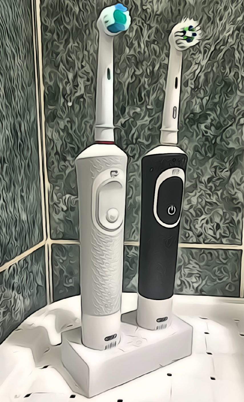 ORAL-B HOLDER
