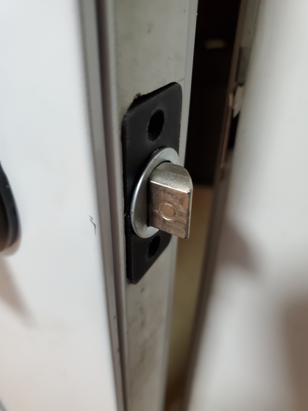 Faceplate for Door Handle Latch