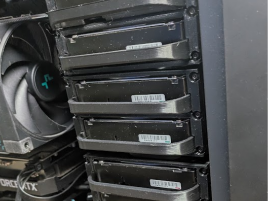 3.5" Drive Removable Bays