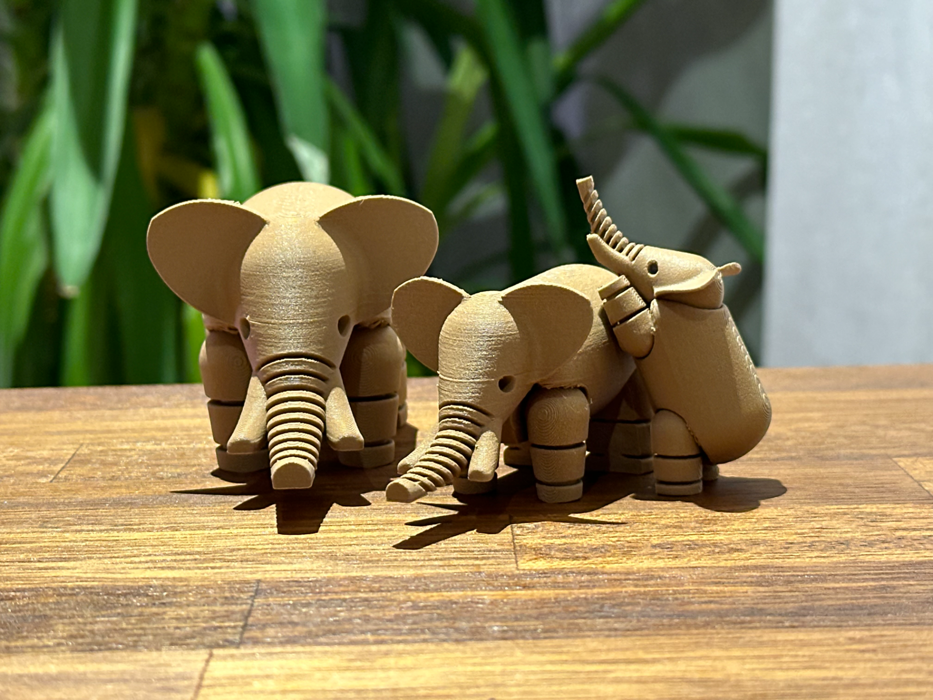 Flexible Elephant - Floating Layers Fixed & More!