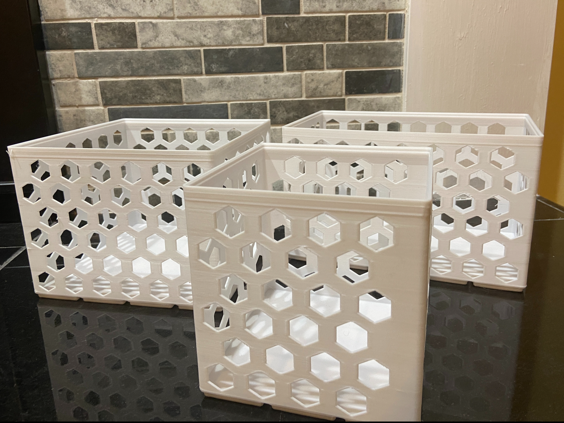 Bins (several sizes) Gridfinity Compatible.