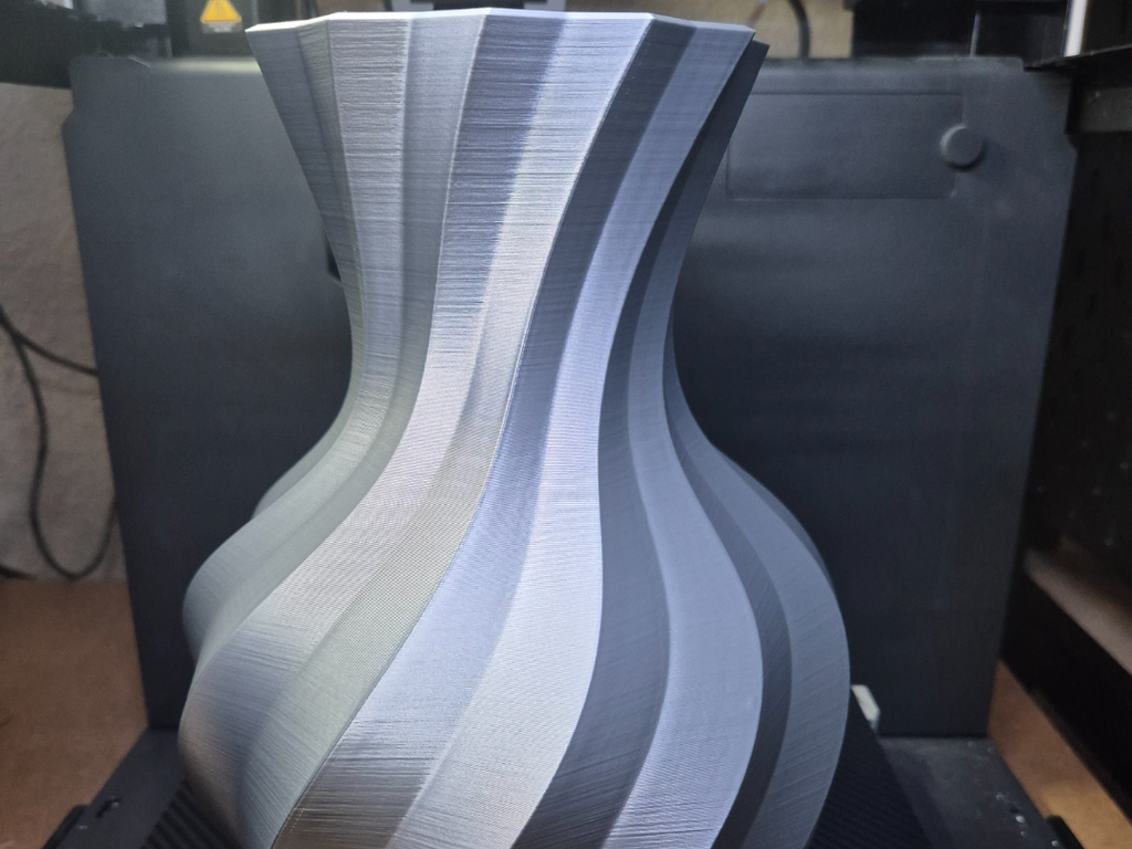 Vase Spiralförmig