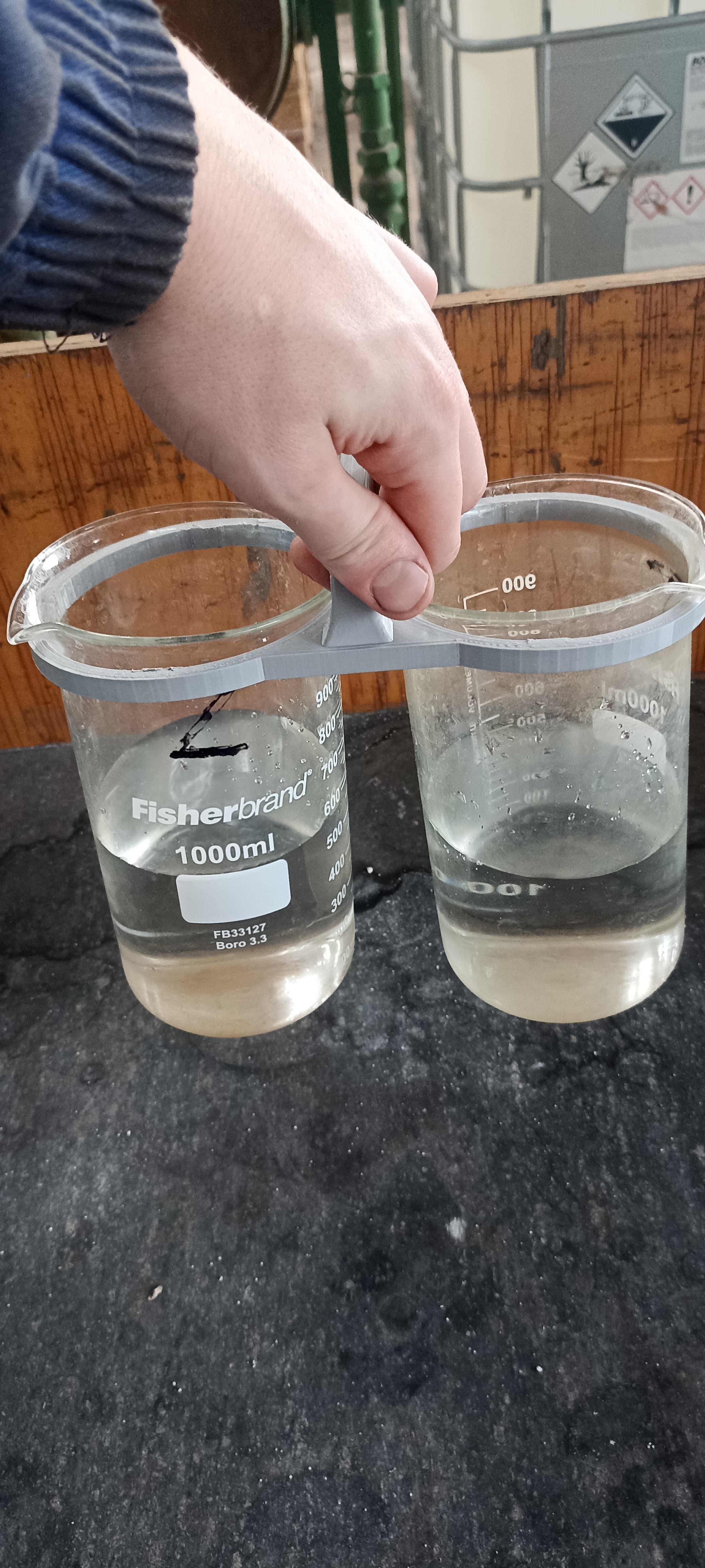 Double holder coffee/glasses