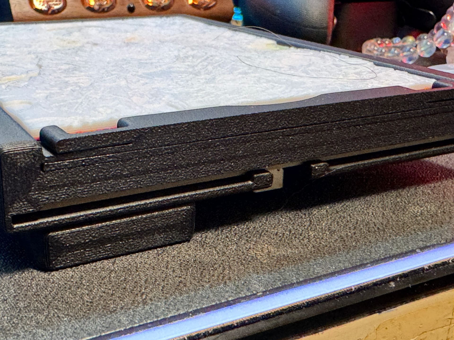 Stock Lithophane Light Guide Plate Lock