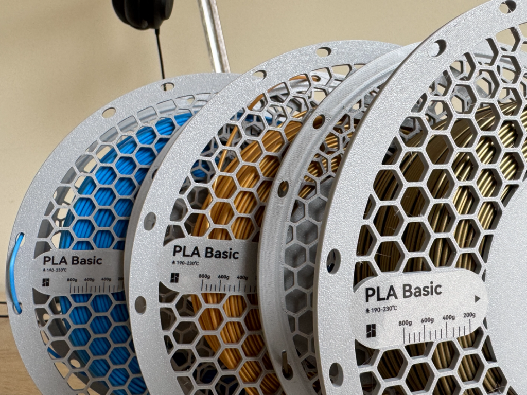 Bambu Spool with stickers place (WDT)